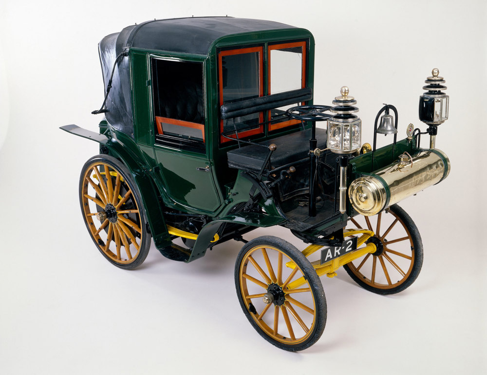 An 1898 Daimler Canstatt Horseless Carriage