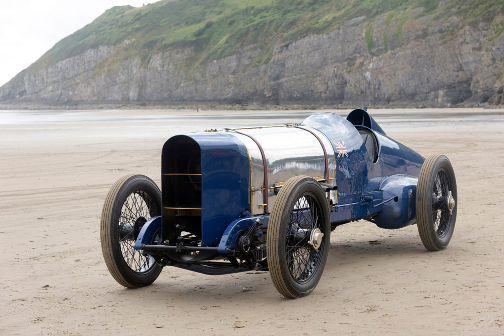 The record-breaking Sunbeam 350hp at Pendine Sands in 2015