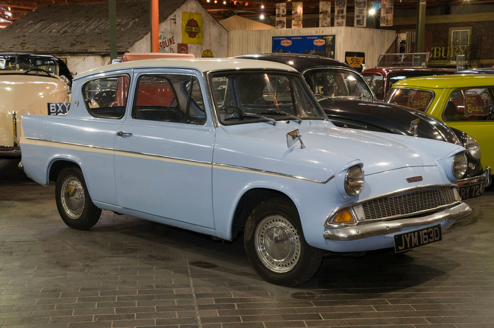 Ford Anglia 105E 'flying car' used in the Harry Potter films