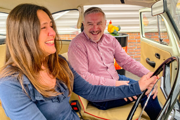 Visitors Inside VW Beetlew870px H580px 600X400