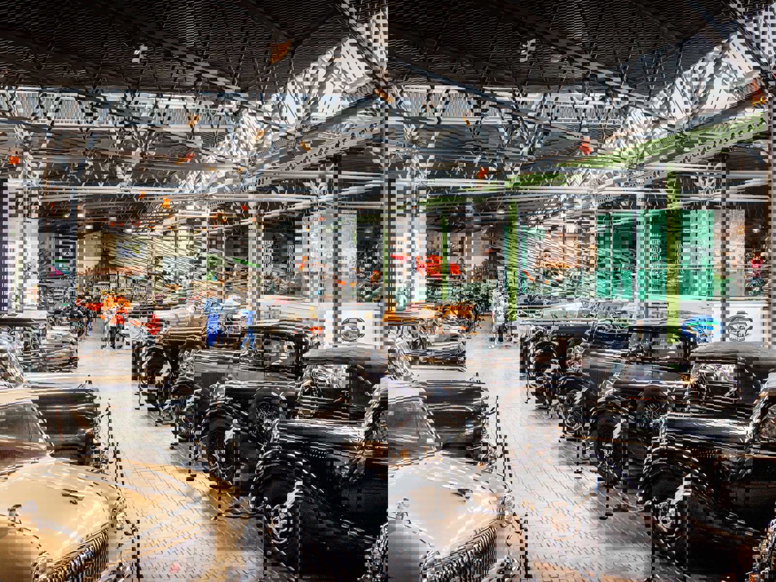 Panoramic view of the first floor of the National Motor Museum