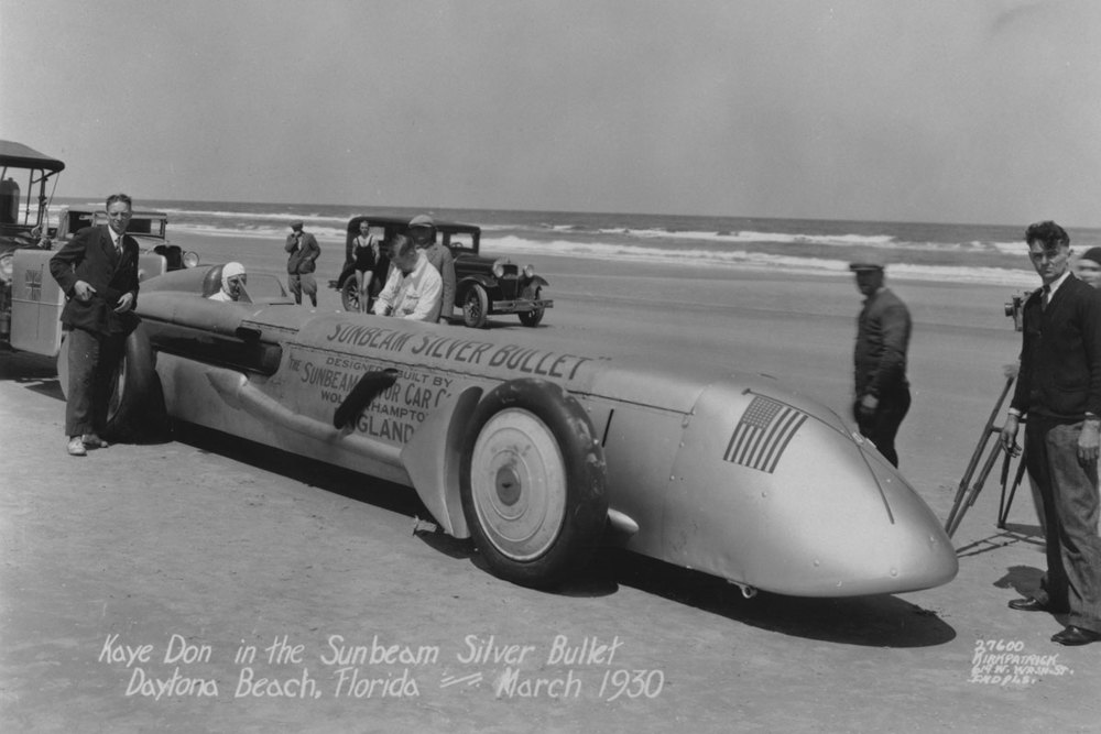 Silver Bullet at Daytona Beach, 1930