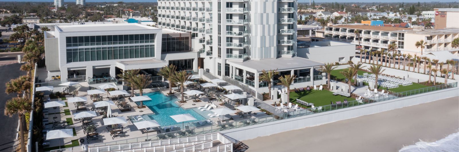 Br Dabbr Hotel Exterior 25770 15380 Pano Hor