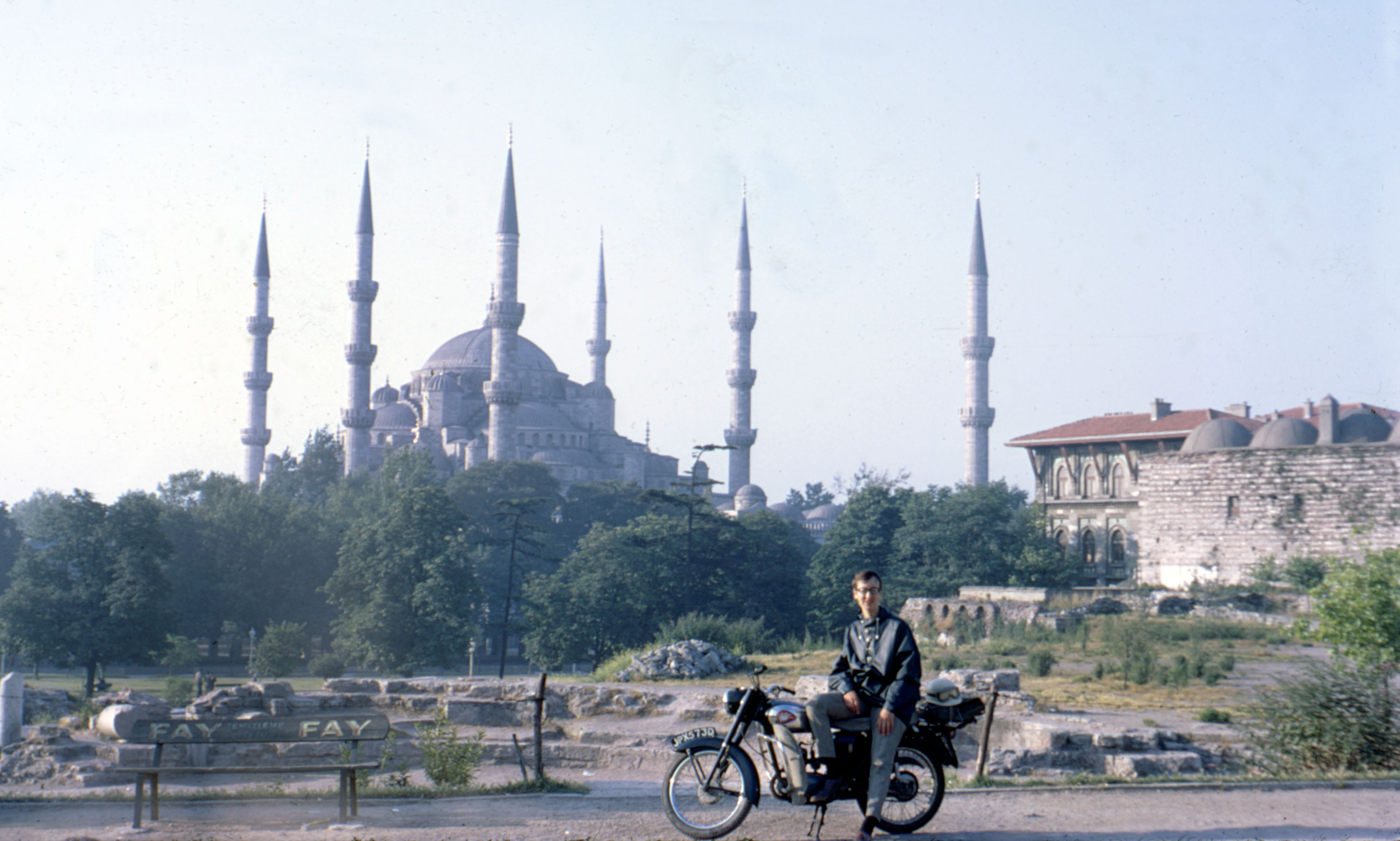 BSA Bantam005 Blue Mosque Istanbulweb