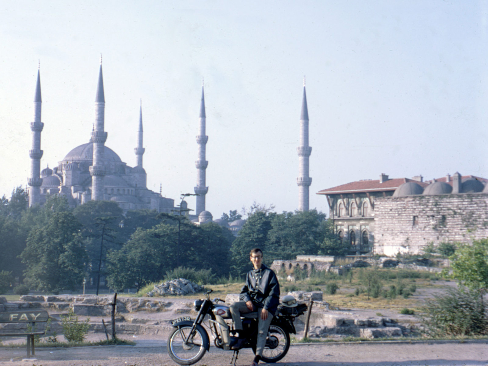 BSA Bantam005 Blue Mosque Istanbulweb