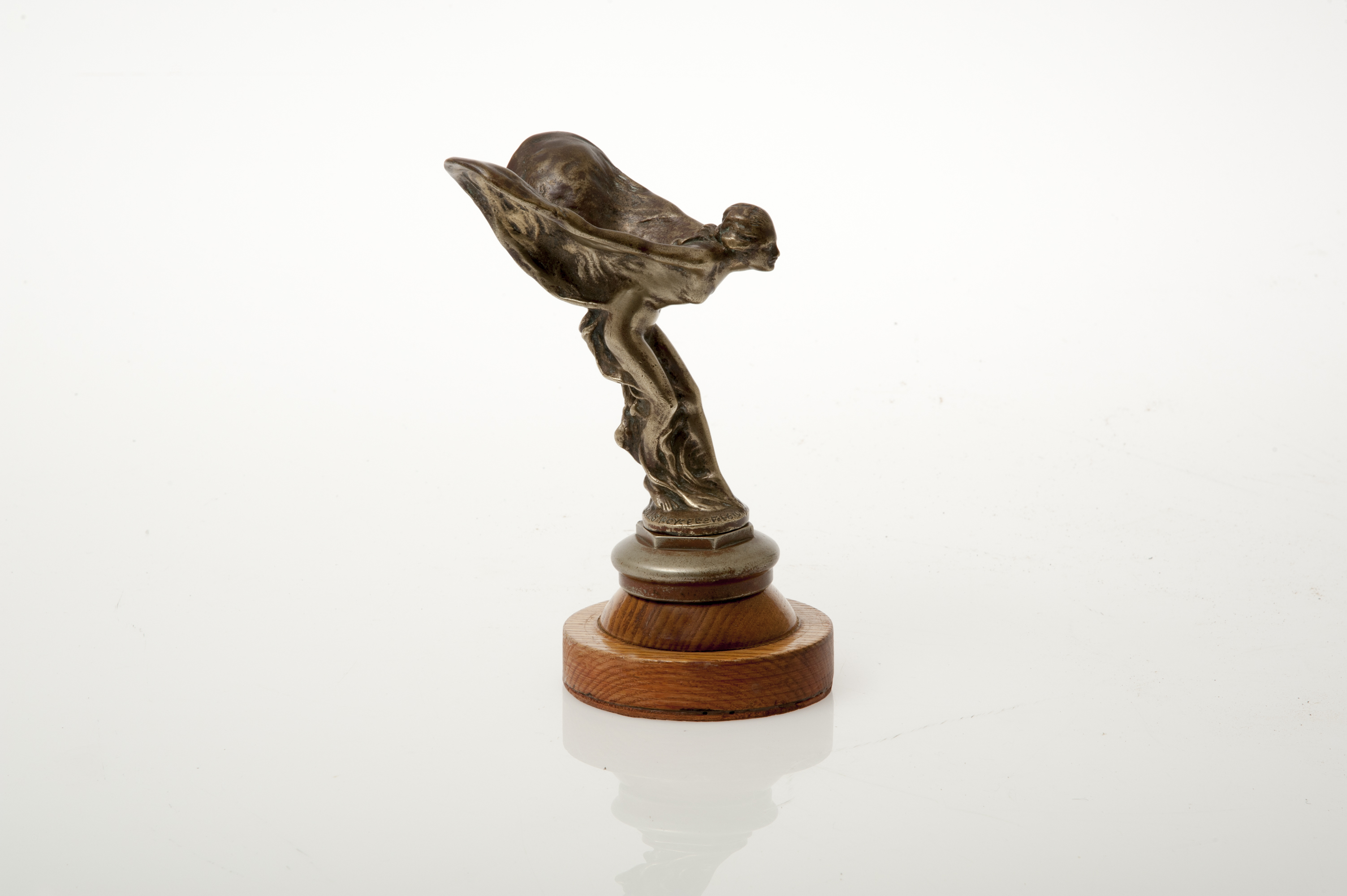 the flying lady car mascot, lady with wings