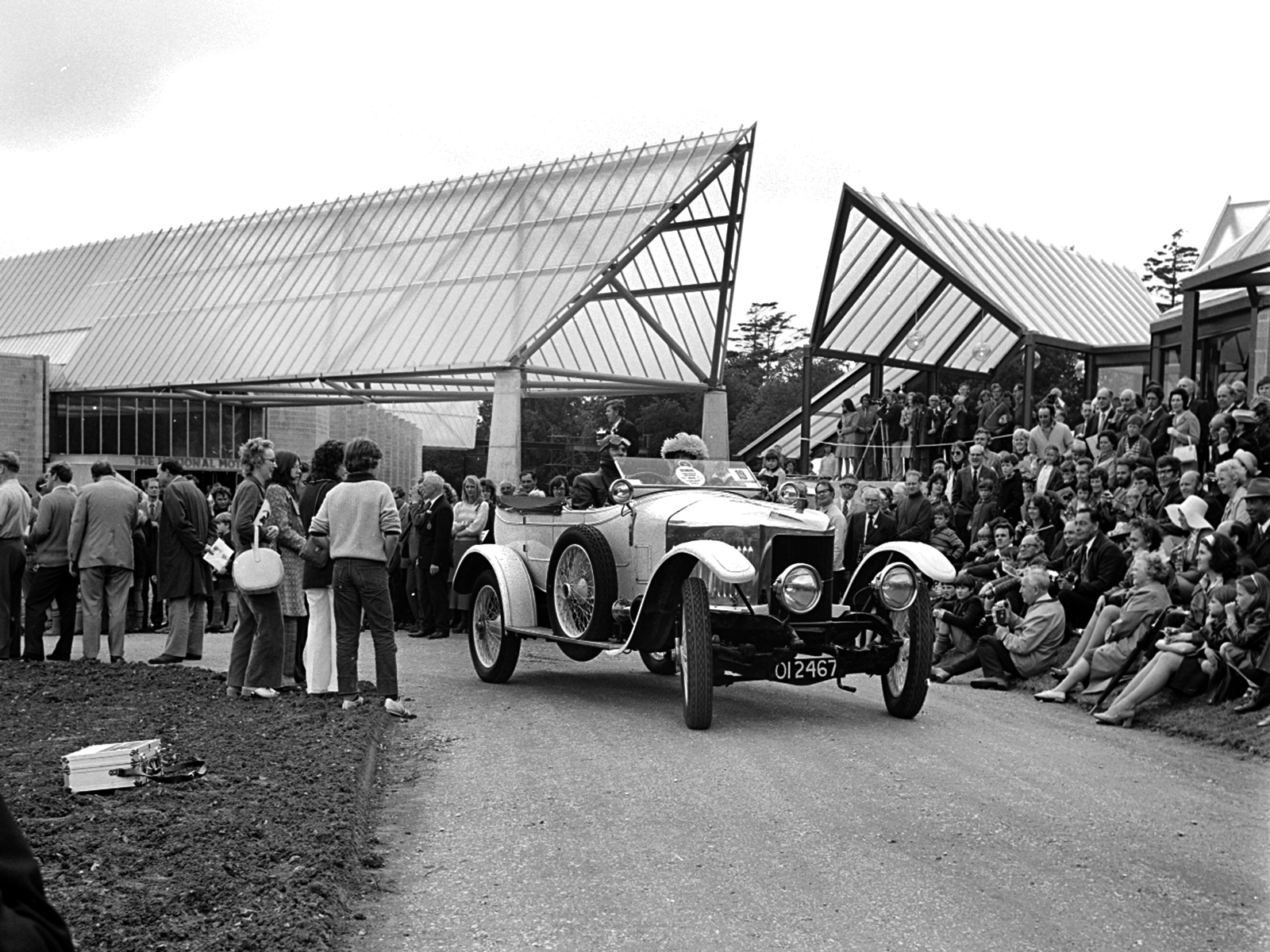 Cavalcade at the opening of the NMM featuring a Vauxhall Prince Henry