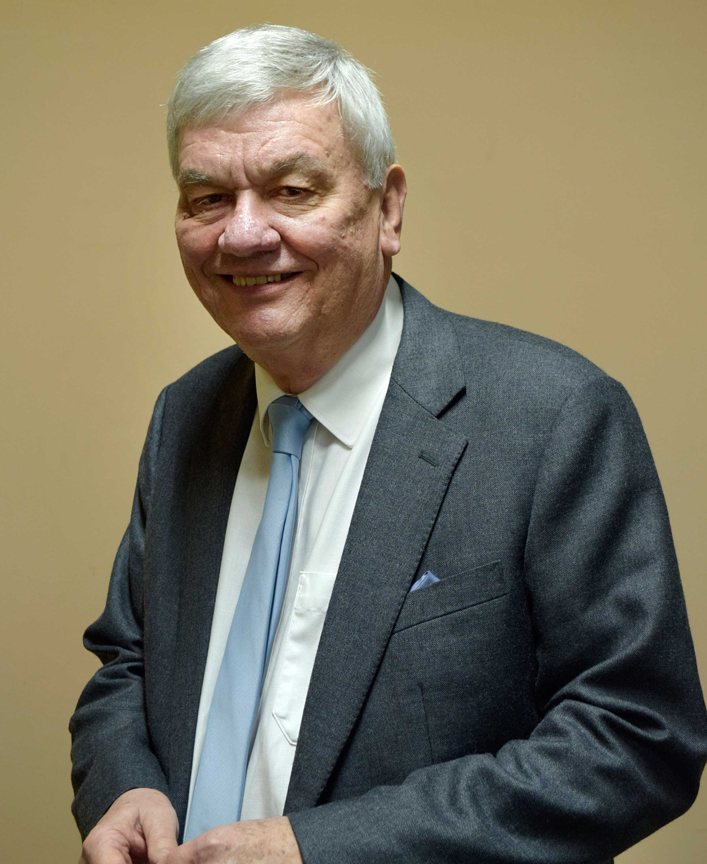 Andrew Thomas