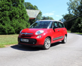 Peter Kay’S Fiat 500L From Car Share Drives Into Beaulieu