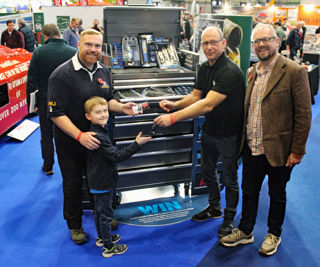 Winner of the Draper Tools raffle with Jon Murden