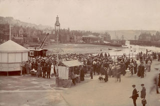 Suffrage Caravan Tour, Whitby (The Women’s Library, LSE/Flickr)
