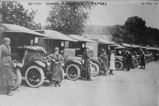 British women ambulance drivers, 1917 (The Library of Congress/Flickr)