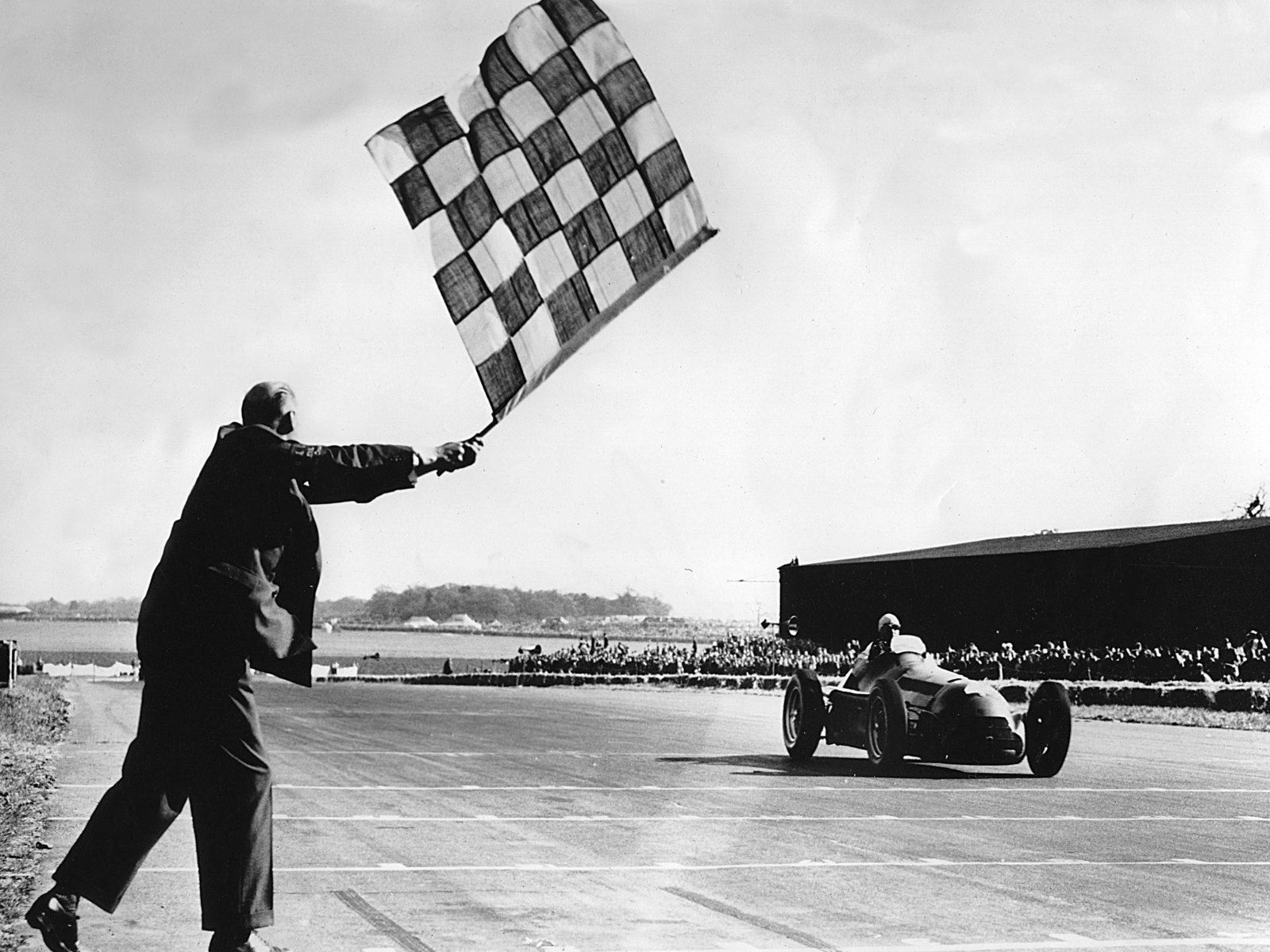 Alfa Romeo Farina British GP Silverstone 1950 Chequered Flag