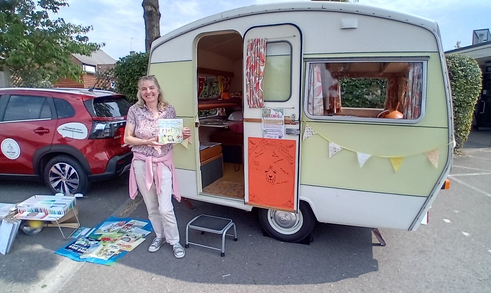 Local Author, Lynda Stewart Visiting Our Caravan Tour At Ringwood Library
