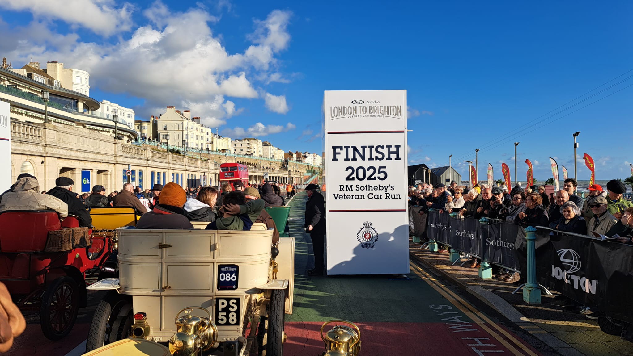 576515872 1241156511376648 5446368809917216122 N