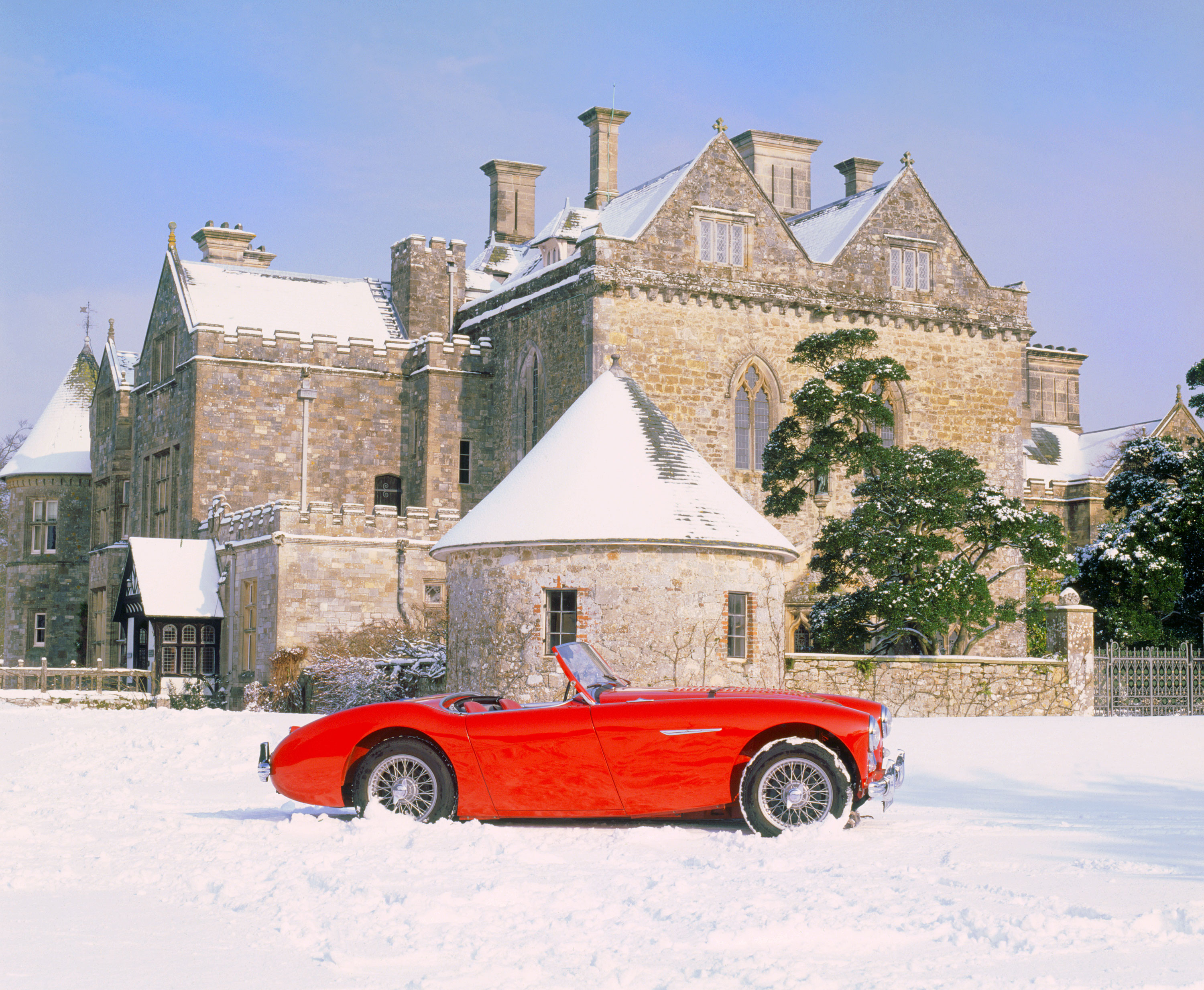 Austin Healey 100 1956 Palace House Snow Web