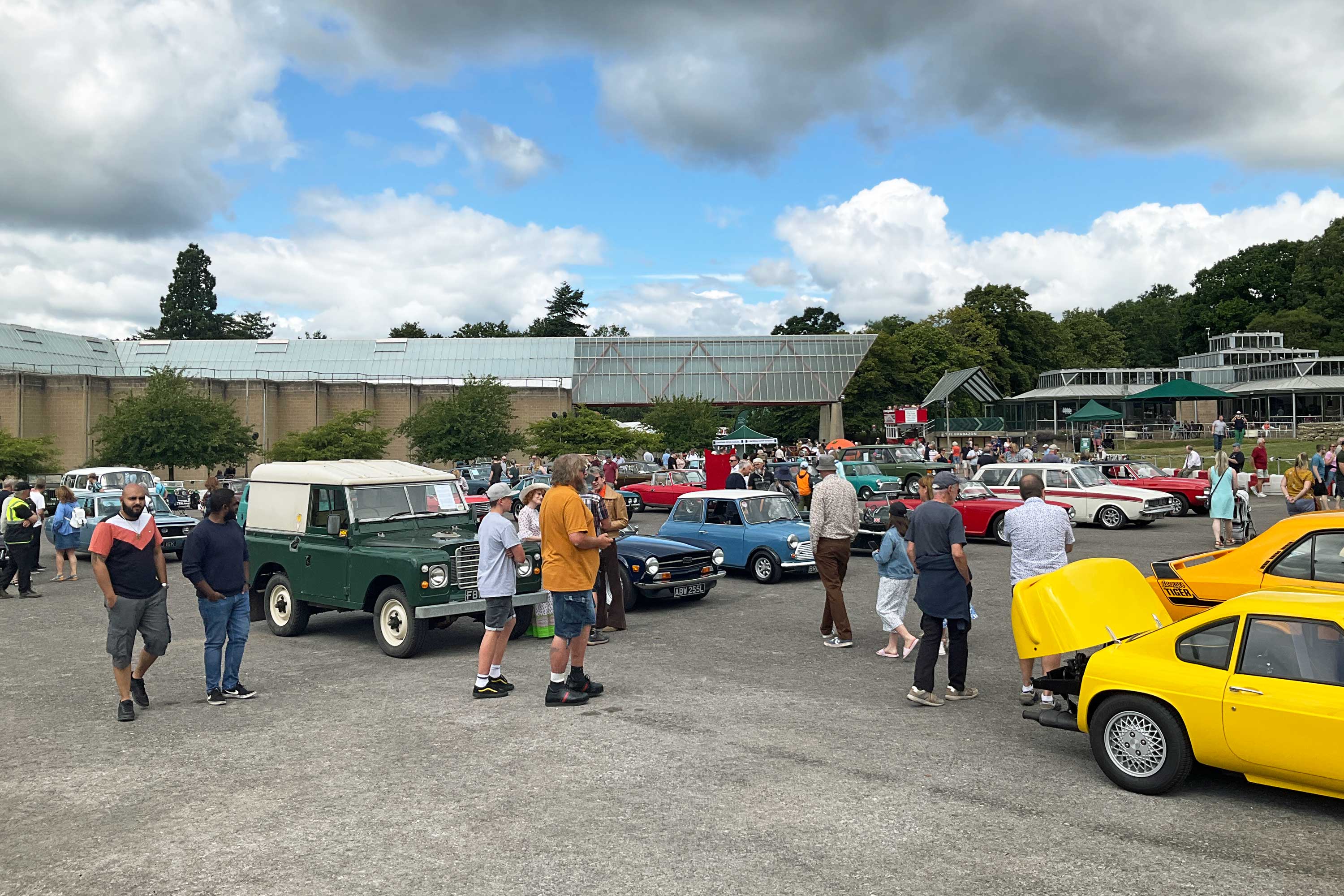 Beaulieu arena filled with cars