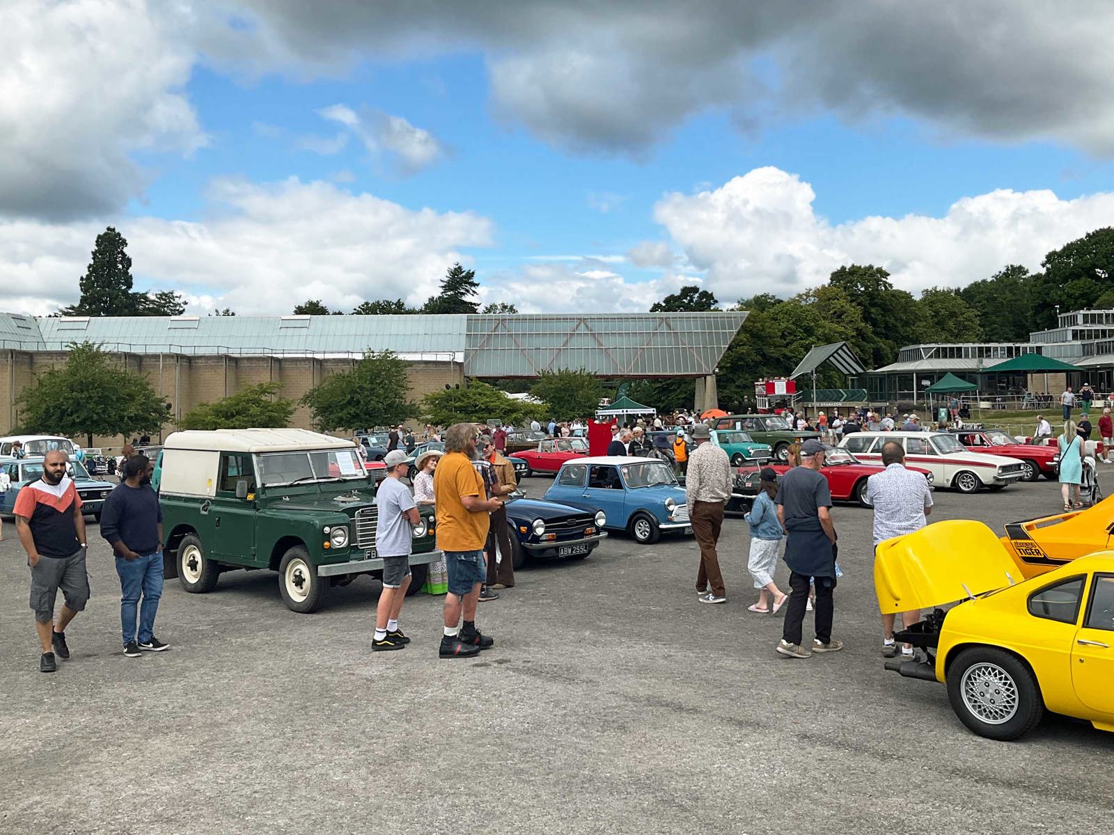 Beaulieu arena filled with cars