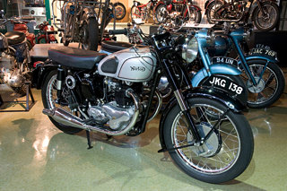 Norton Dominator 7M 1954